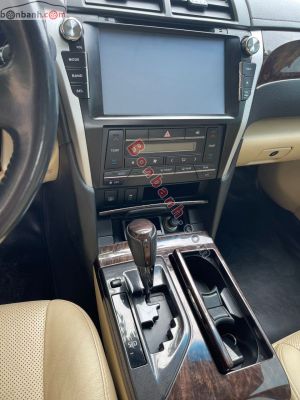 Xe Toyota Camry 2.0E 2015