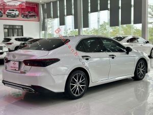 Xe Toyota Camry 2.0Q 2022