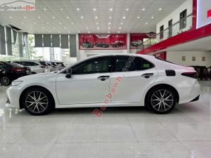 Xe Toyota Camry 2.0Q 2022