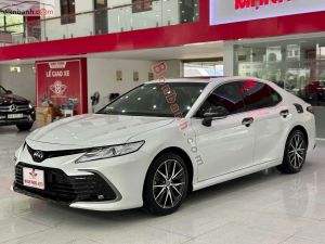 Xe Toyota Camry 2.0Q 2022