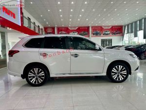 Xe Mitsubishi Outlander 2.0 CVT 2023