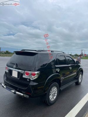 Xe Toyota Fortuner 2.7V 4x2 AT 2012