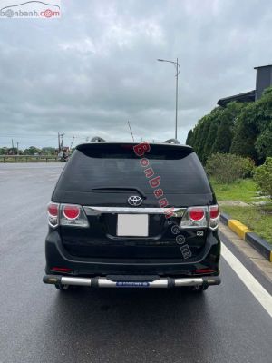 Xe Toyota Fortuner 2.7V 4x2 AT 2012