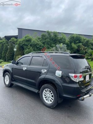 Xe Toyota Fortuner 2.7V 4x2 AT 2012