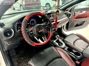 Xe Kia K3 Premium 1.6 AT 2022