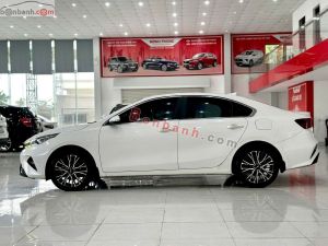 Xe Kia K3 Premium 1.6 AT 2022