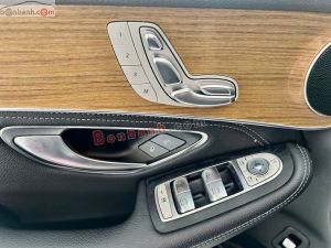 Xe Mercedes Benz GLC 250 4Matic 2017