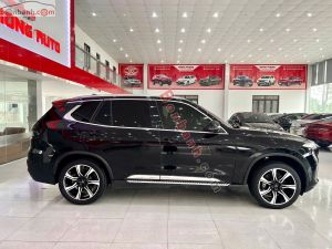 Xe VinFast Lux SA 2.0 Premium 2.0 AT 2019