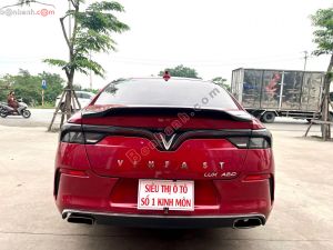 Xe VinFast Lux A 2.0 Base 2.0 AT 2021