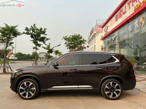 Xe VinFast Lux SA 2.0 Premium 2.0 AT 2021